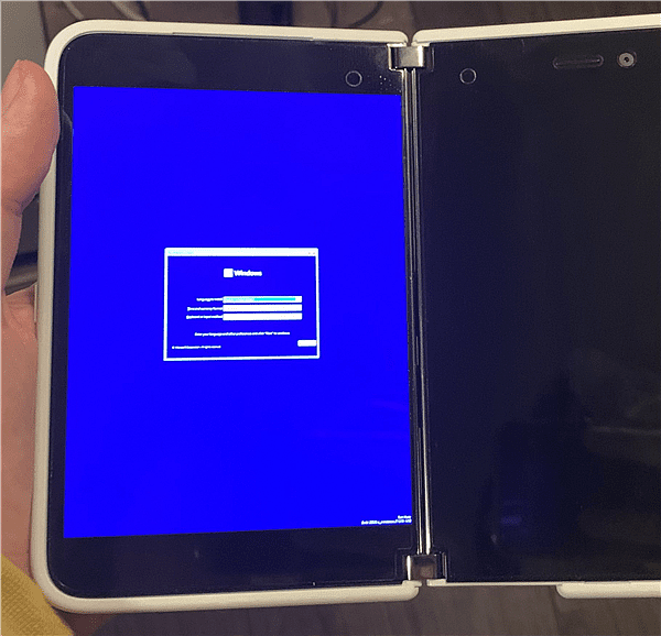 Win11手机诞生！微软Surface Duo成功运行Win11 - 1