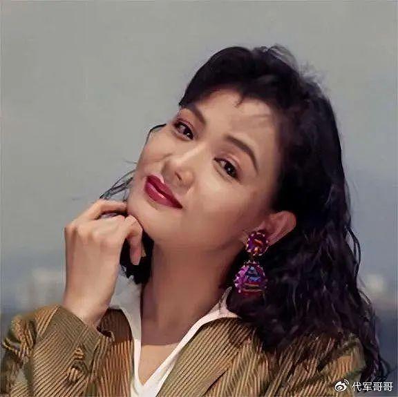 她是最惨女演员，一生未婚未育，50岁猝死片场，资产被家人瓜分 - 14