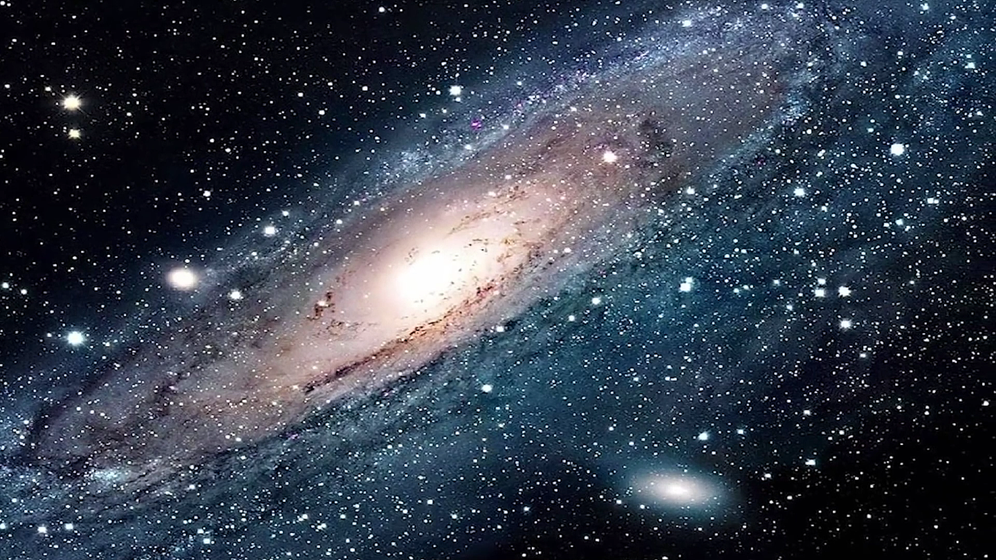 我们所看到的宇宙，并不是真实的，而是来自数千年前的景象？