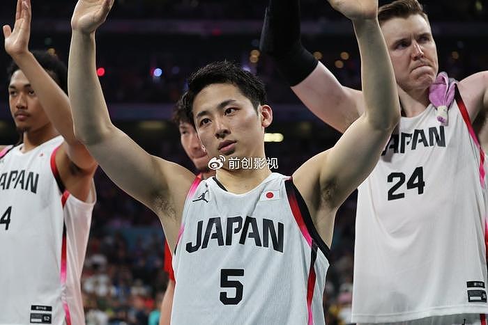 NBA一夜动态：湖人裁掉富奇 范德彪或缺席训练营 河村勇辉签约灰熊 - 4