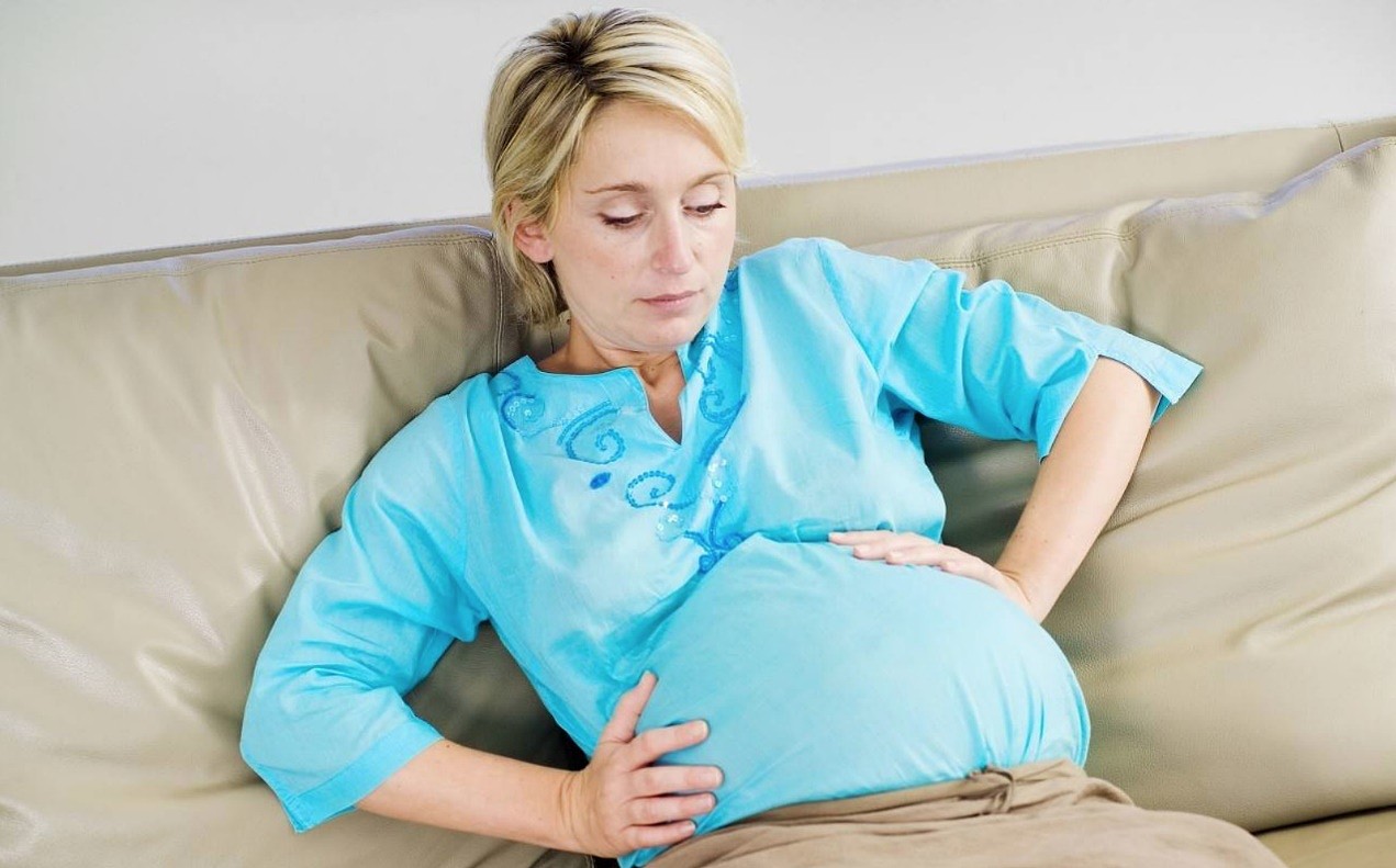 胎儿入盆前，孕妇身上这个部位会有变化，要提前做好分娩的准备 - 6