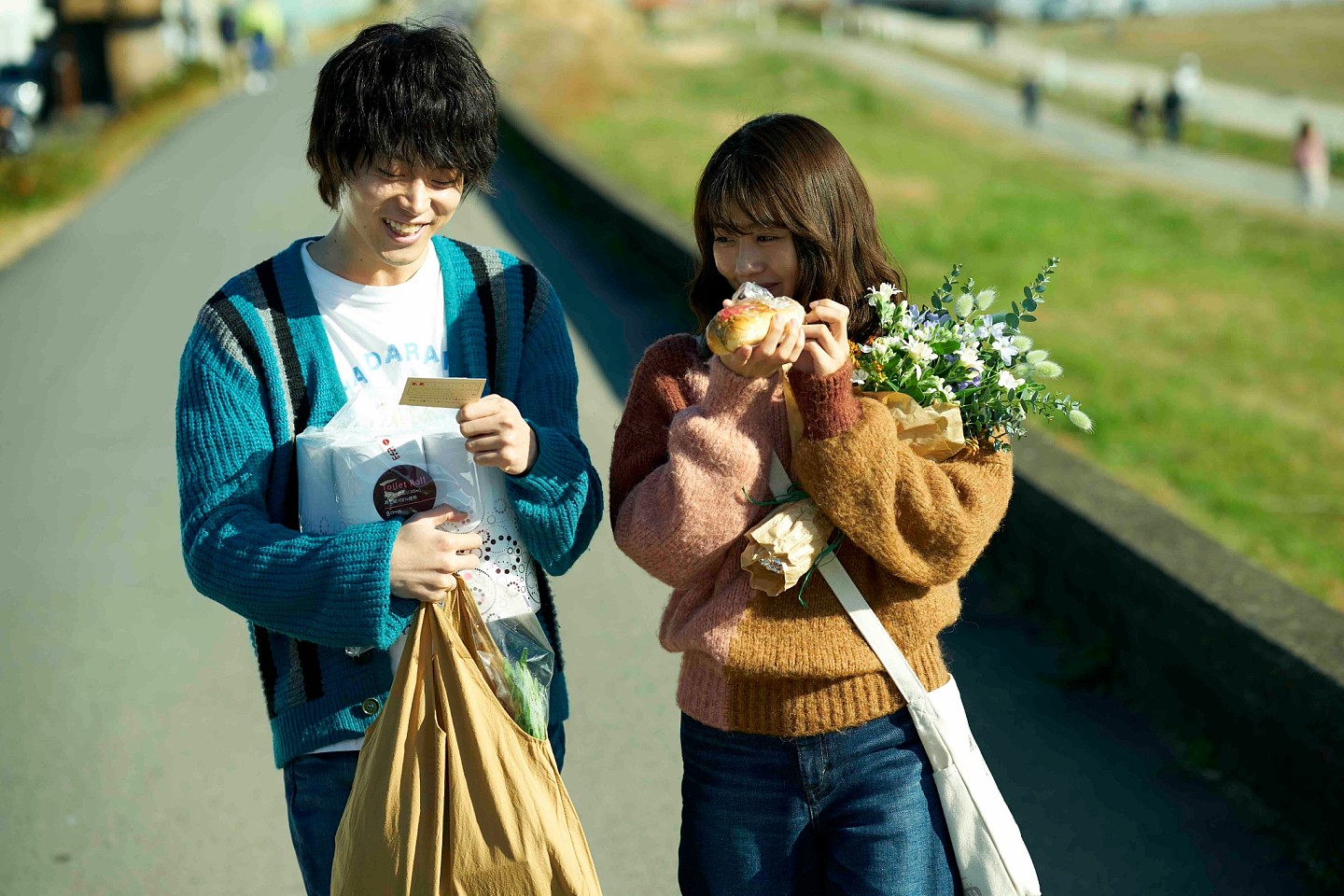 2月22日上映，《花束般的恋爱》，菅田将晖、有村架纯…… - 1