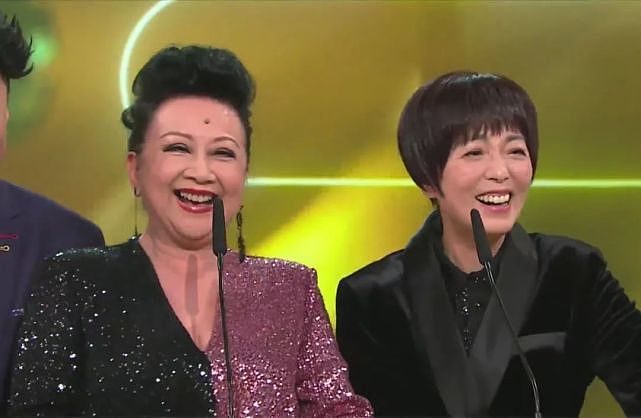TVB颁奖礼：视帝视后爆冷遭网友吐槽，陈自瑶熬出头拿最佳女配 - 15