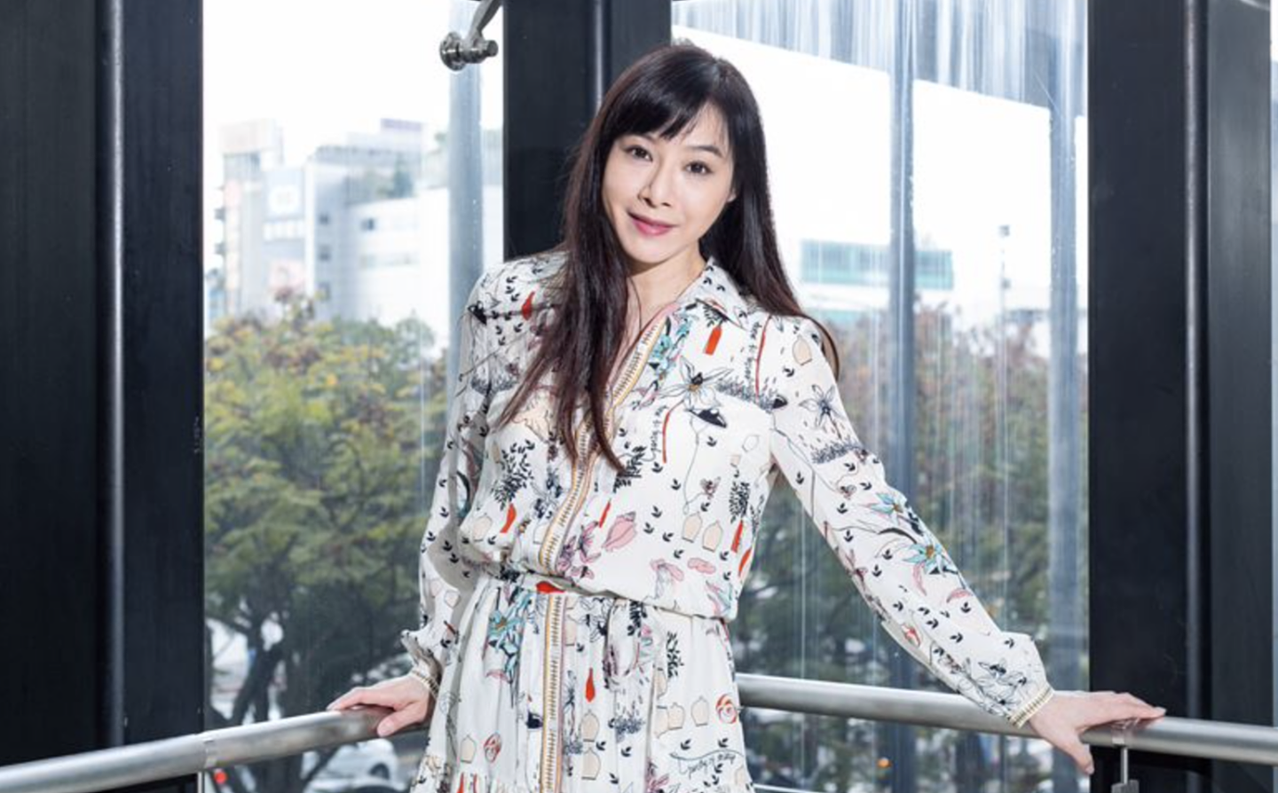 47岁女星陈柏渝复出拍戏，与富商离婚后背负巨债，曾做KOL收入低 - 1