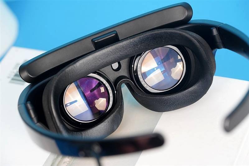 颠覆业界的轻巧设计！华为VR Glass 6DoF 游戏套装评测 - 6