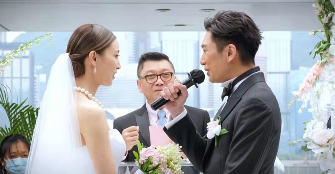 恭喜！陈法拉前夫薛世恒今日在半岛酒店正式完婚，新娘是圈外人 - 7