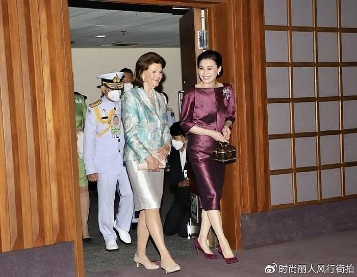 泰国王后这次好惊艳！和80岁瑞典王后同框亮相，她穿紫裙把人美到 - 4