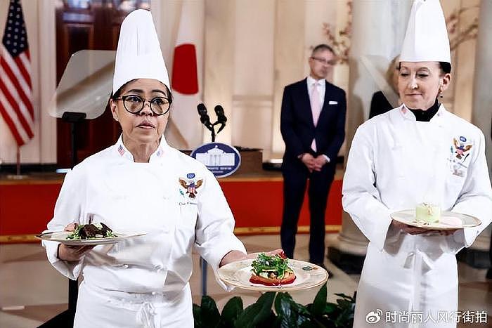 拜登欢迎日本首相夫妇很热情！丰盛国宴菜品大公开，岸田夫人显嫩 - 11