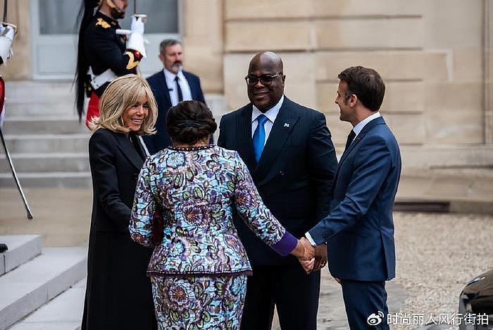 布里吉特欢迎刚果总统夫妇！布老师又秀美腿超美，刚果夫人身材壮 - 8