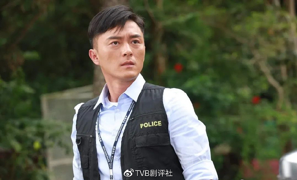 42岁TVB男星新剧疑被删减戏份，番位从男一变男二，直言不介意 - 5