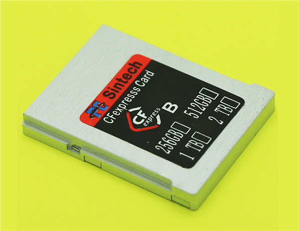 省了几千块！国内厂商研发高速CFe卡卡套：插上SSD就能用 - 3