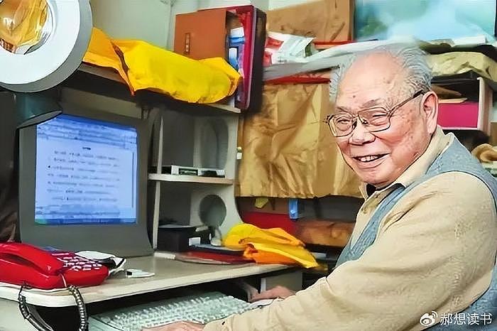 《让子弹飞》作者马识途去世，享年110岁，老爷子文武双全了不起 - 3