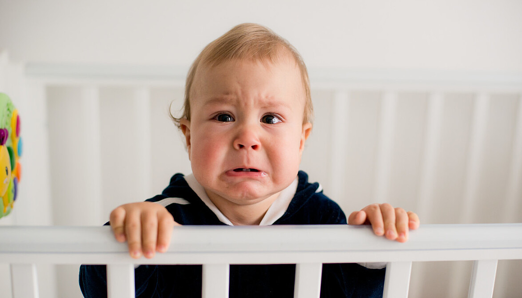 6个月以下的宝宝，哭泣也有时间限制？超过这个点会影响孩子成长 - 5