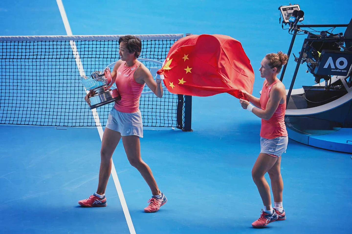 喜讯！中国女网历史性一刻！34岁一姐爆冷夺冠，2022赛季后或退役 - 4