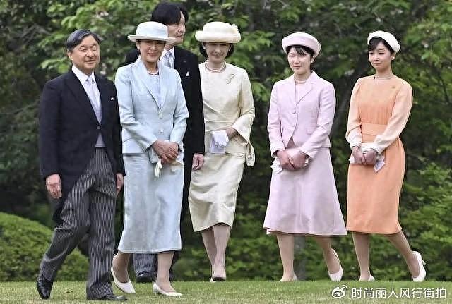 日本皇室出席游园会！雅子皇后蓝套装好美，爱子粉裙不输佳子公主 - 1