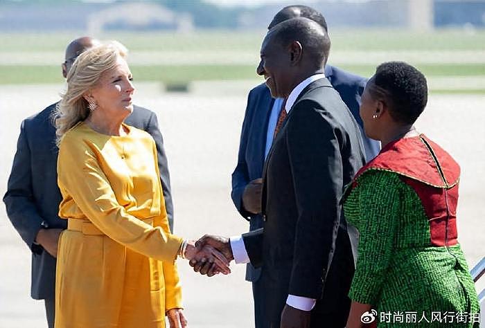 美国第一夫人欢迎肯尼亚总统夫妇！一身嫩黄裙，国宴菜品提前曝光 - 1