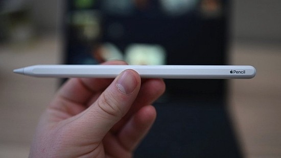 新专利显示苹果研究让Apple Pencil取代Touch Bar - 1