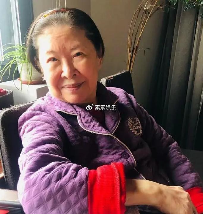 费翔93岁母亲在上海离世，晚年落叶归根，是漂泊一生的女强人 - 5