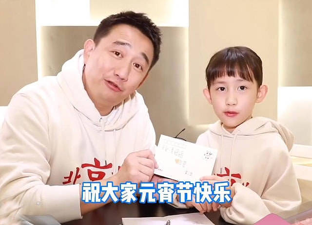 黄磊带小女儿拍MV，8岁多妹颜值出众，孙莉全程场外指导超有耐心 - 7