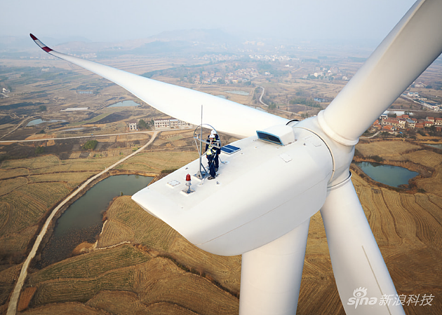 近70家中国供应商承诺100% 使用可再生能源。