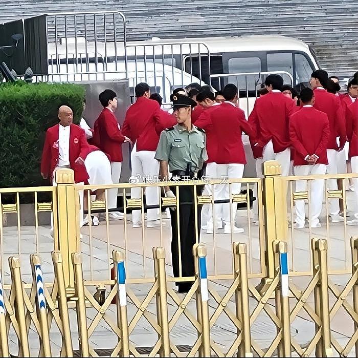 运动员表彰大会路透：马龙和樊振东好帅，潘展乐和张雨霏调皮 - 9