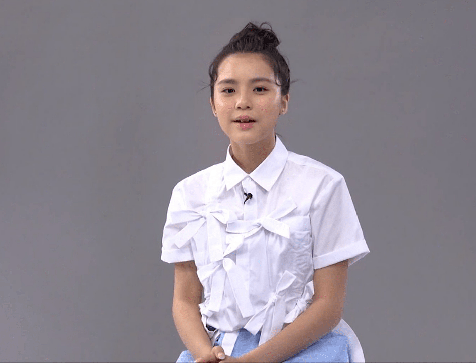 14岁TVB新签女艺人接受访问，晒流利普通话，谈成名后校园生活 - 3