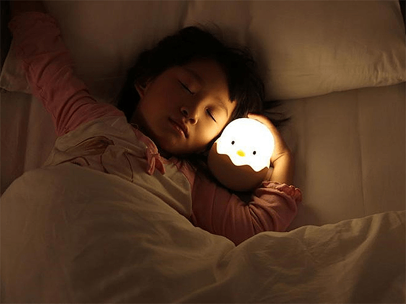 开小夜灯睡觉或导致孩子性早熟，有科学依据吗？ - 1