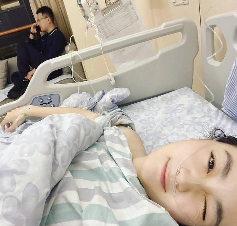 担心！30岁著名歌手入院接受脊椎肿瘤切除手术，不排除会是恶性瘤 - 3
