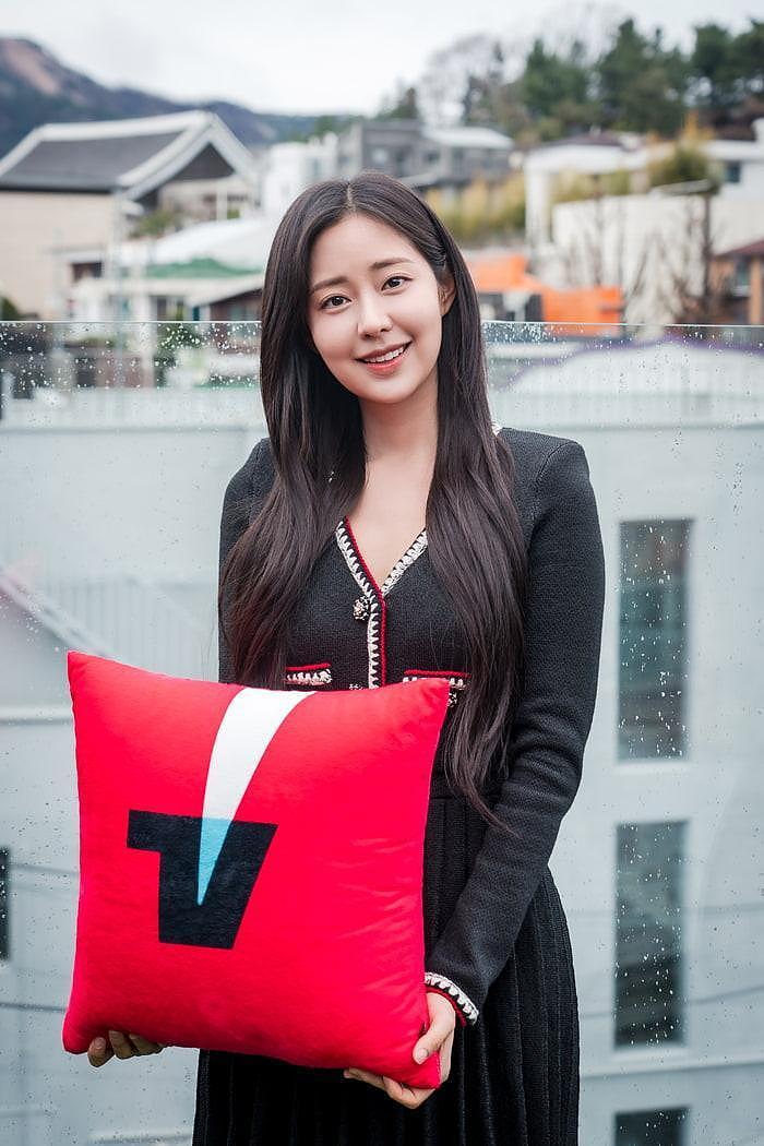 首尔大学毕业成为女星，她是正在崛起的演艺新人，出道之前已出名 - 5