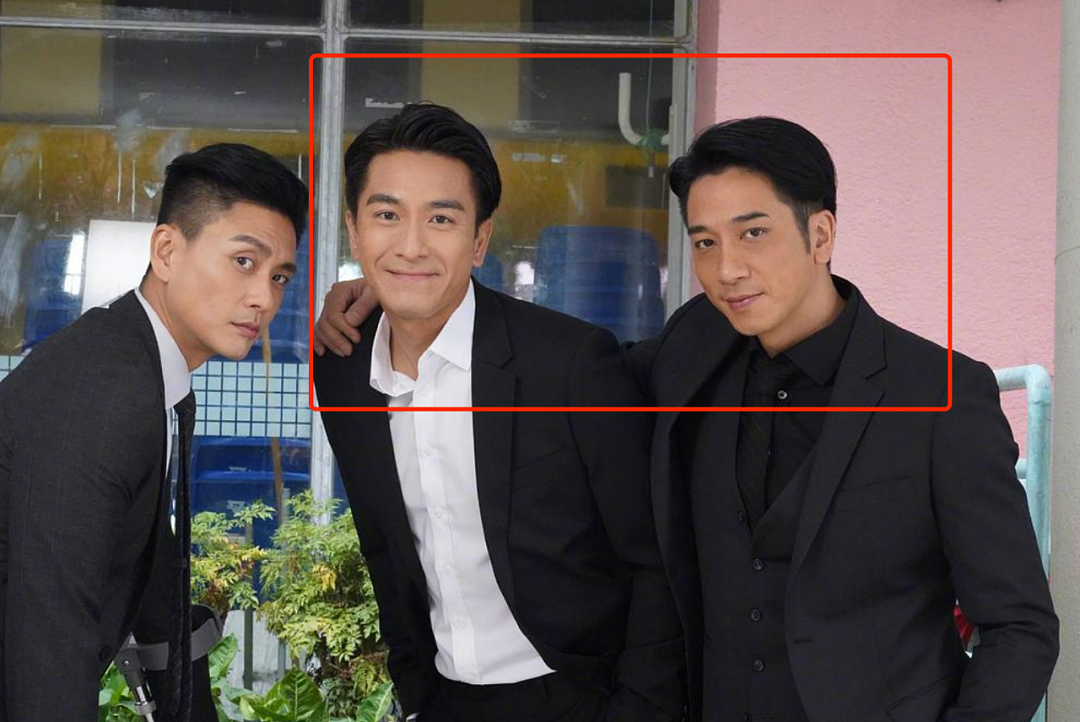 11位被夸帅，却让人get不到的TVB男演员，龅牙扁嘴，还有人是马脸 - 8