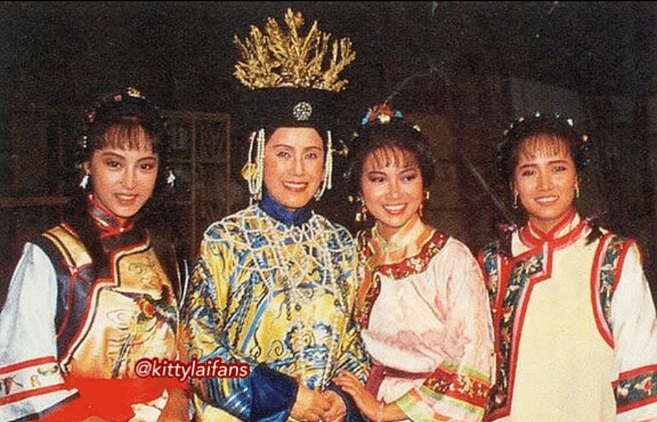 恭喜！TVB“古装皇后”获好友庆生！曾被批第三者，淡出娱圈做幸福人妻 - 11