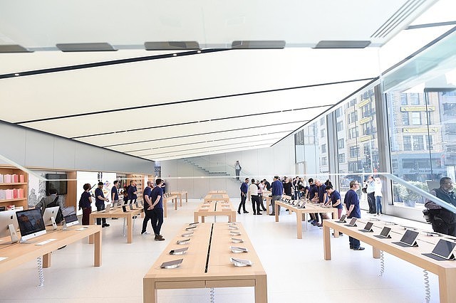 苹果将为零售员工提供带薪育儿假和更多病假 - 1
