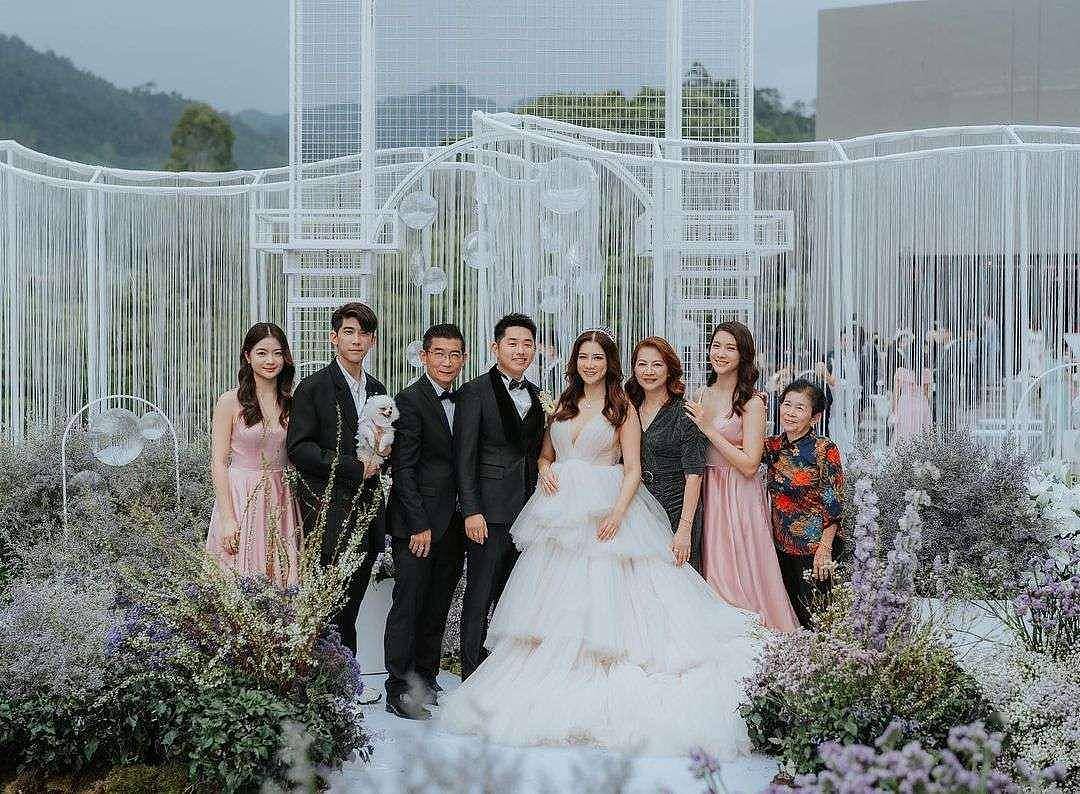 恭喜！TVB前女星姐姐风光出嫁，一家三姐妹都是美人胚子颜值高 - 2