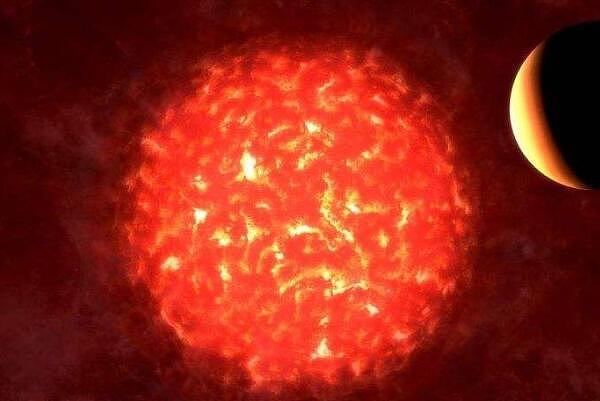 红巨星会演化成什么 白矮星黑矮星 - 1