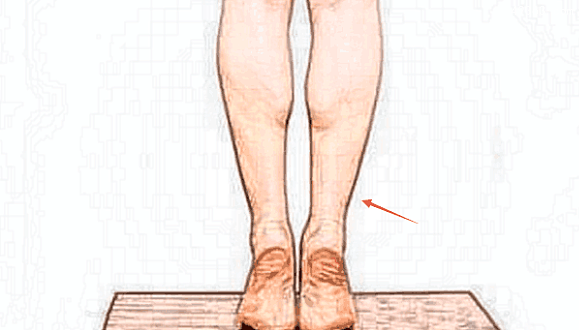 如何纠正腿型，正确走路姿势修正腿型