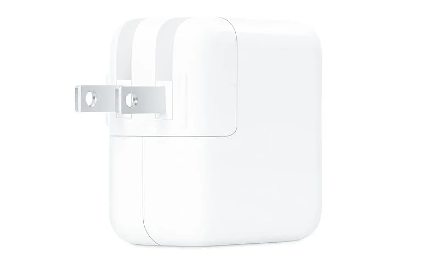 苹果35W双口USB-C充电器曝光：可为各种苹果设备提供快充 - 1