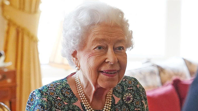 英国女王身体引担忧，处于医疗监护状态，王室成员奔赴女王身边 - 13