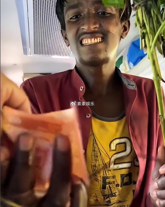 斯里兰卡卖花小伙感谢中国网友：你们的善良淳朴，像鲜花一样灿烂 - 17