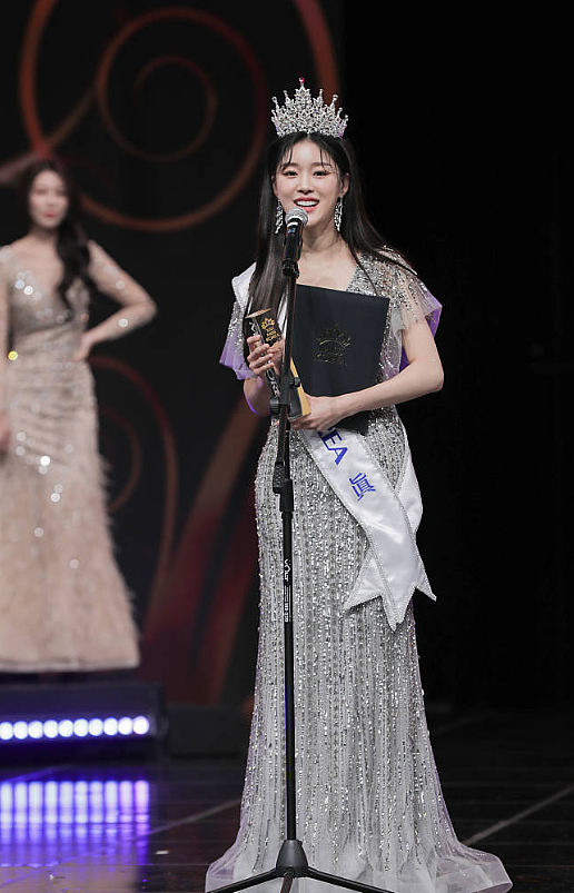 2021韩国小姐大赛开始，佳丽们齐聚一堂，五官容貌相似傻傻分不清 - 2