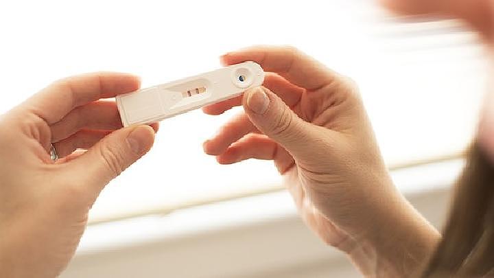 验孕试纸怎么看求图解？“两条杠”才是受孕成功
