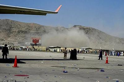 恐怖！机场突发爆炸已60死，血淋淋的尸体触目惊心，疑为恐袭 美军现场开火