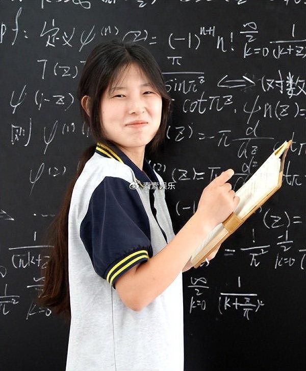 姜萍决赛考题出炉：难度大但她完成了答题，希望她能冲击前十 - 16