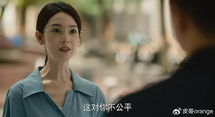 收视第一！央视这剧火了，受益最大的不是女主角刘亦菲，是女8号 - 52