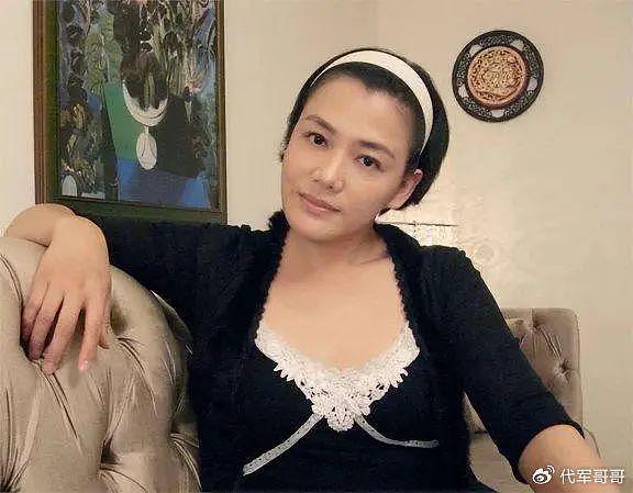 她是最惨女演员，一生未婚未育，50岁猝死片场，资产被家人瓜分 - 11