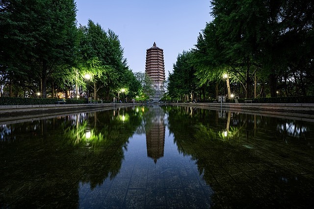 电动变焦广角镜头 索尼16-35mm F4 G评测 - 30