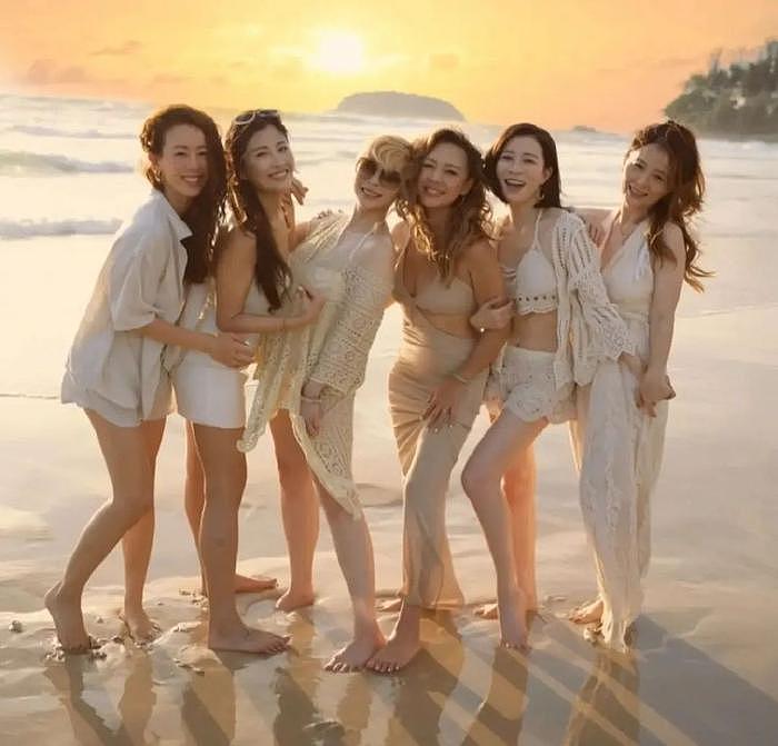 6位女港星结伴游泰国，齐穿泳装大秀好身材，有人爆红有人已退圈 - 1