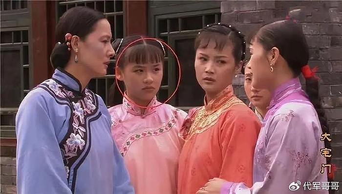 演员蒋雯丽：一家三姐妹，姐姐比她还美，给马思纯1.2亿当嫁妆 - 28