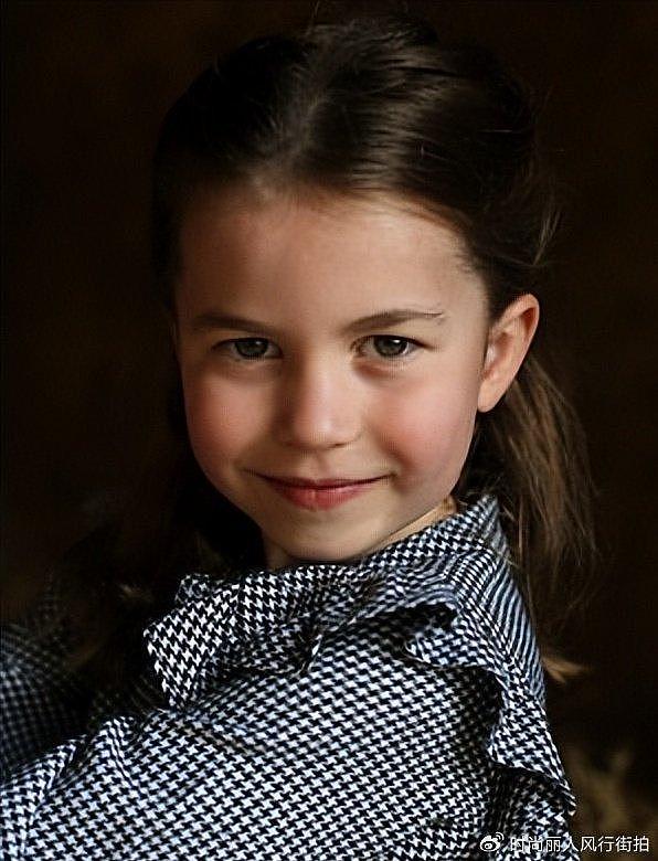 夏洛特小公主9岁生日新照终于来啦！又漂亮了，是凯特亲自拍摄的 - 5
