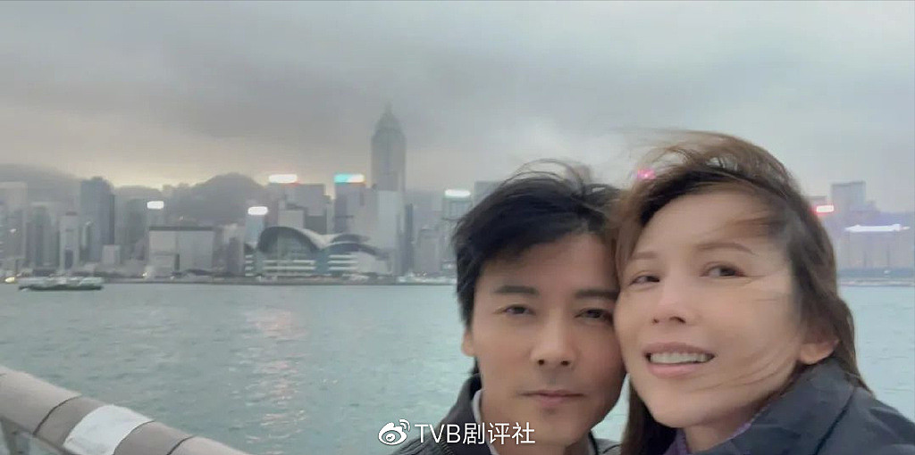 49岁蔡少芬庆祝结婚15周年，有望回TVB拍戏但有一个前提 - 4