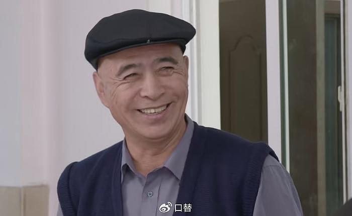 赵本山师弟，66岁《乡村爱情》演员唐军大婚，新娘年轻貌美 - 6
